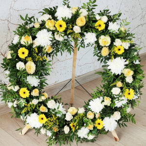 coroana funerara cu flori galbene